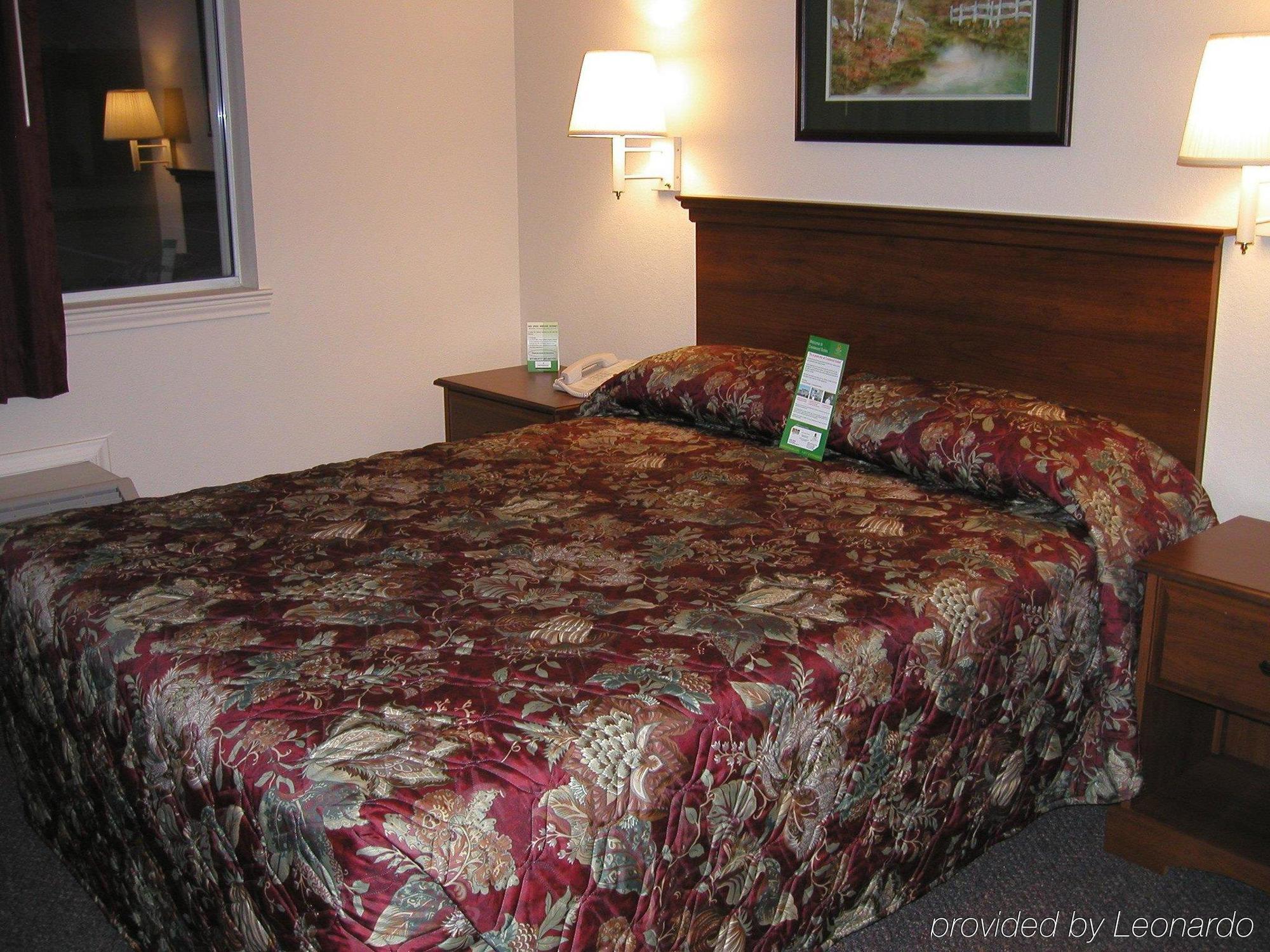 Intown Suites Extended Stay Select Houston Tx - Brookhollow Номер фото