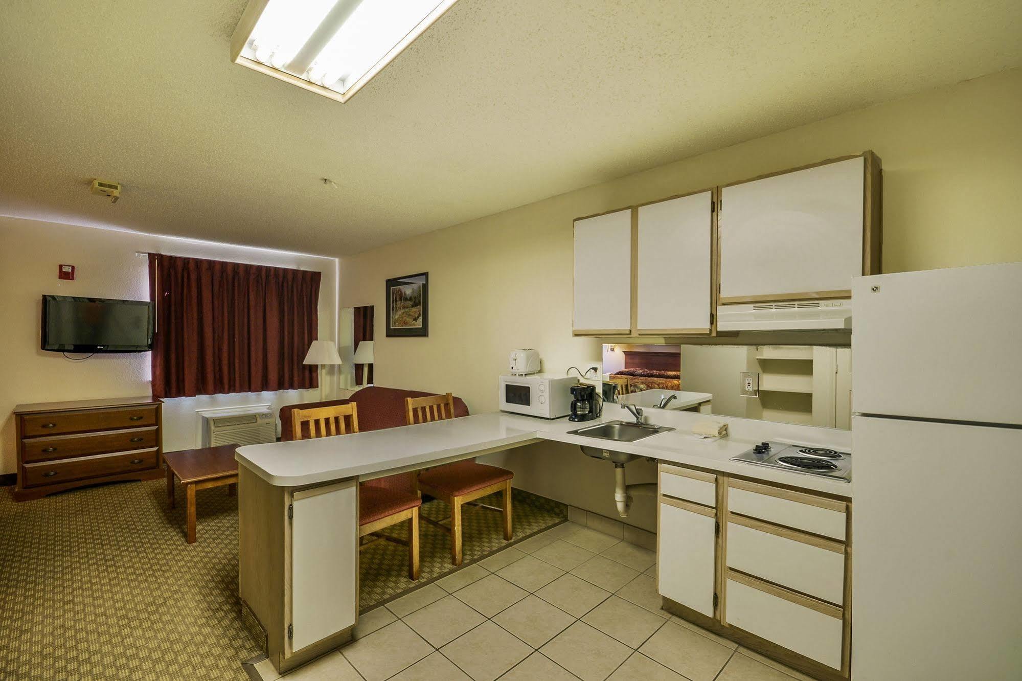 Intown Suites Extended Stay Select Houston Tx - Brookhollow Экстерьер фото
