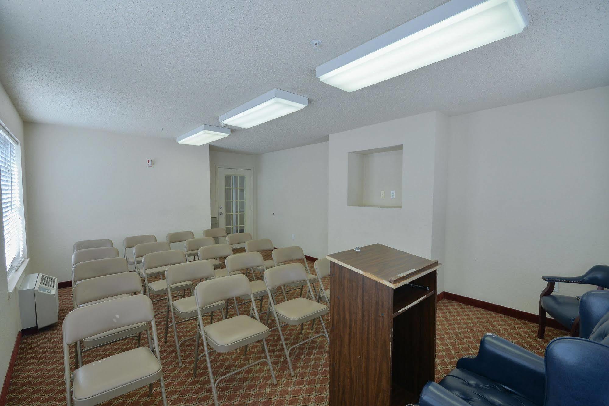 Intown Suites Extended Stay Select Houston Tx - Brookhollow Экстерьер фото