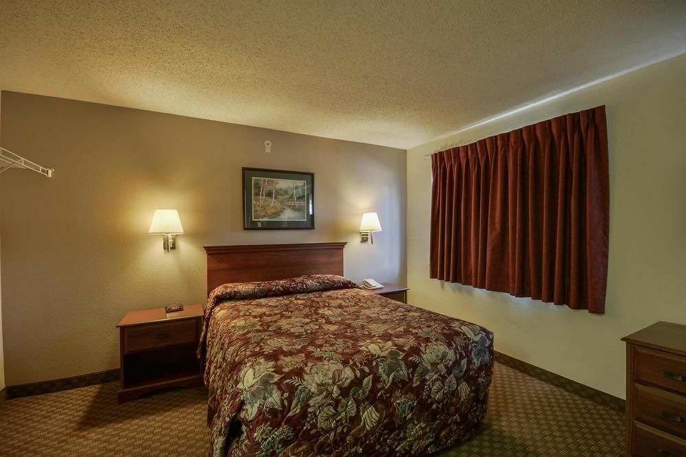 Intown Suites Extended Stay Select Houston Tx - Brookhollow Экстерьер фото